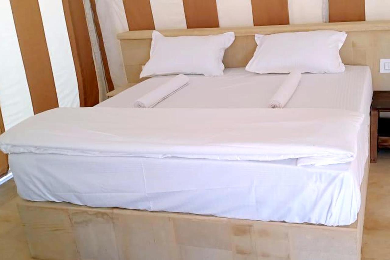 The Thar Desert Resort & Camp Khuri  Bagian luar foto